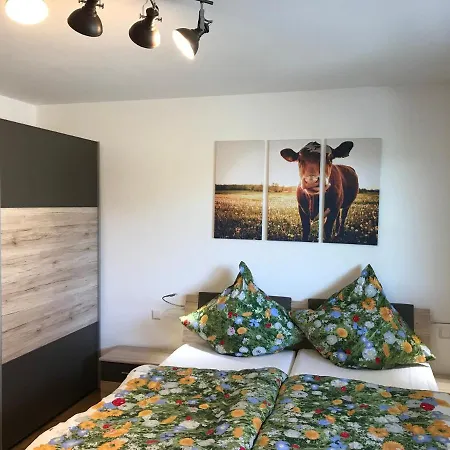 Haus Am See - Fewo Bauern-suite - #76354 公寓 诺伊基希